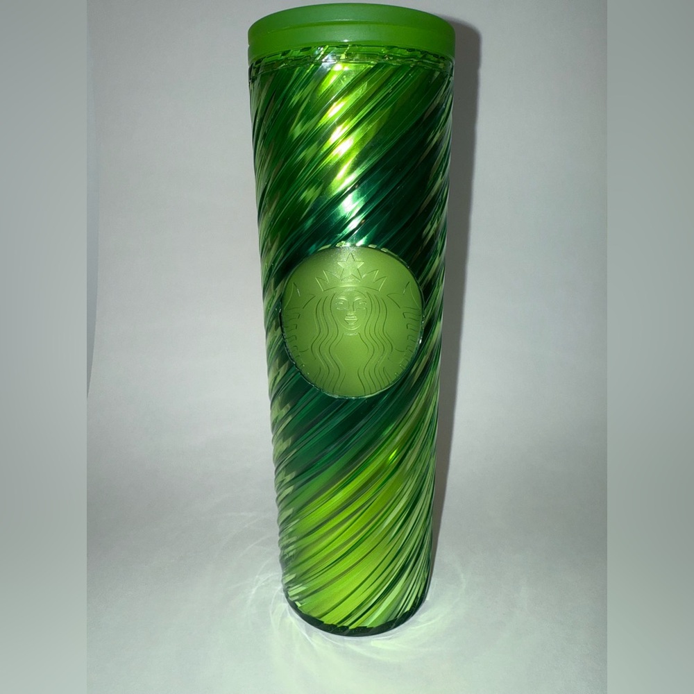 Starbucks 2023 Holiday Green Swirl 16 oz Cold Cup NWOT